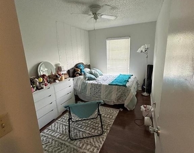 5154 Sunridge Palms Drive - Photo Thumbnail 11