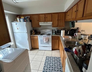5154 Sunridge Palms Drive - Photo Thumbnail 4