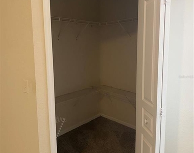 17110 Carrington Park Drive - Photo Thumbnail 9