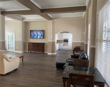 18001 Richmond Place Drive - Photo Thumbnail 19