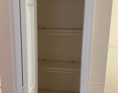 18001 Richmond Place Drive - Photo Thumbnail 16