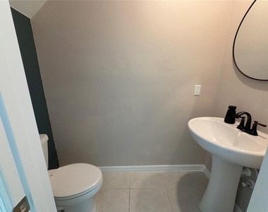156 Rose Bud Lane - Photo Thumbnail 4