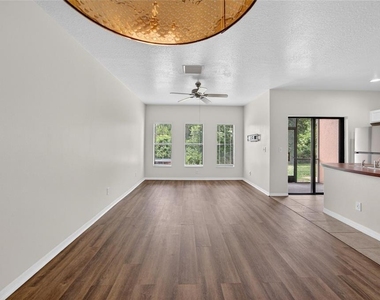 30132 Mossbank Drive - Photo Thumbnail 20