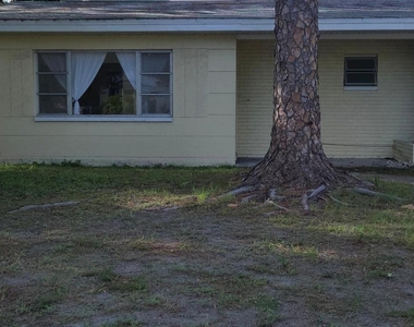 5715 21st Avenue S - Photo Thumbnail 1