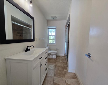 300 Cypress Creek Circle - Photo Thumbnail 13
