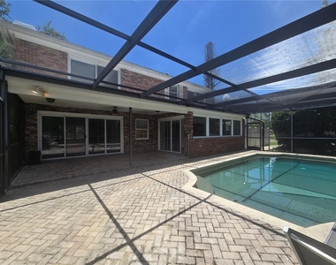 300 Cypress Creek Circle - Photo Thumbnail 2