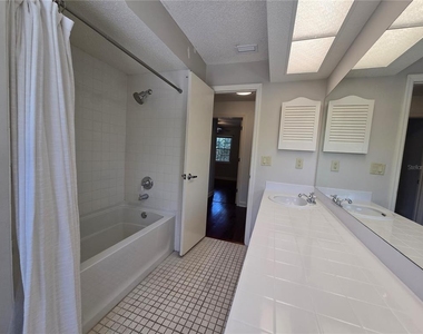 300 Cypress Creek Circle - Photo Thumbnail 19