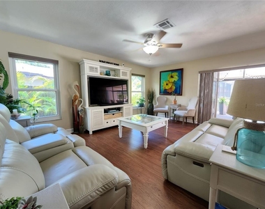 3104 Clovewood Place - Photo Thumbnail 6