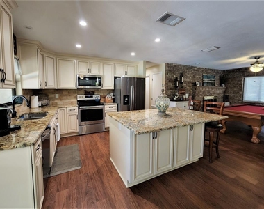3104 Clovewood Place - Photo Thumbnail 1