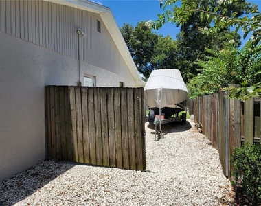 3104 Clovewood Place - Photo Thumbnail 15