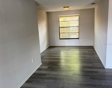 9601 Shalimar Court - Photo Thumbnail 13