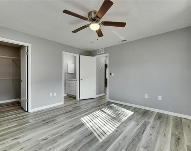 1691 E Orangecrest Avenue - Photo Thumbnail 26