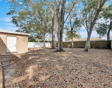1691 E Orangecrest Avenue - Photo Thumbnail 37