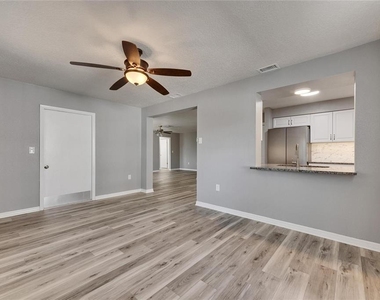 1691 E Orangecrest Avenue - Photo Thumbnail 20