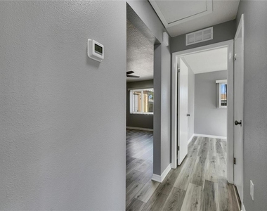1691 E Orangecrest Avenue - Photo Thumbnail 33