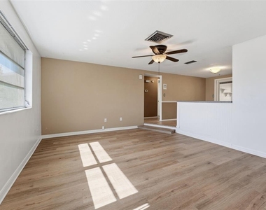 4737 Alcea St - Photo Thumbnail 8