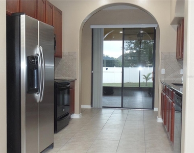 3240 Pineapple Isle Drive - Photo Thumbnail 10