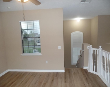 3240 Pineapple Isle Drive - Photo Thumbnail 14
