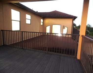 3240 Pineapple Isle Drive - Photo Thumbnail 21