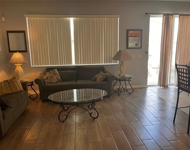 217 Sand Ridge Drive - Photo Thumbnail 18