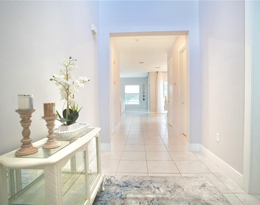 1211 Arisha Drive - Photo Thumbnail 8
