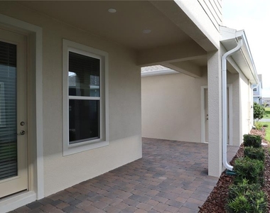 5172 Goldfinch Drive - Photo Thumbnail 6