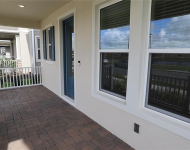 5172 Goldfinch Drive - Photo Thumbnail 3