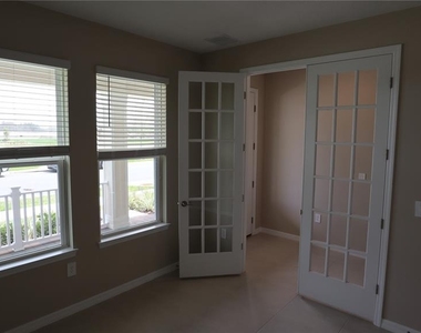 5172 Goldfinch Drive - Photo Thumbnail 31
