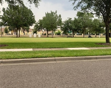 12982 Kegan Street - Photo Thumbnail 11