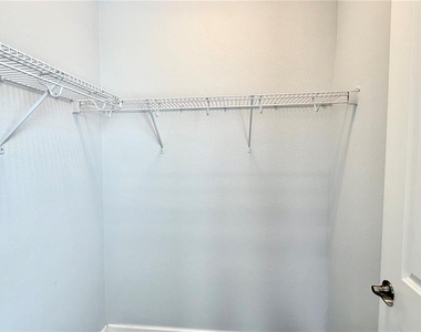 8348 Tavistock Lakes Boulevard - Photo Thumbnail 10