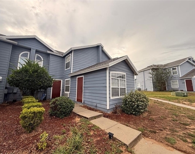 527 Caribbean Drive - Photo Thumbnail 1