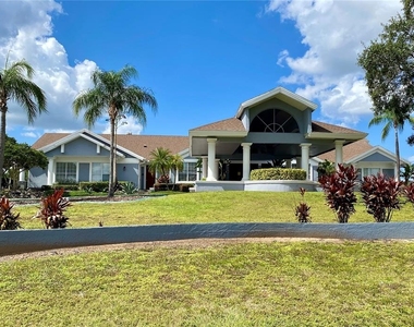 527 Caribbean Drive - Photo Thumbnail 7
