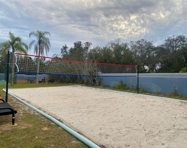 527 Caribbean Drive - Photo Thumbnail 12