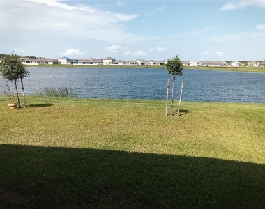 1815 Southfork Drive - Photo Thumbnail 15