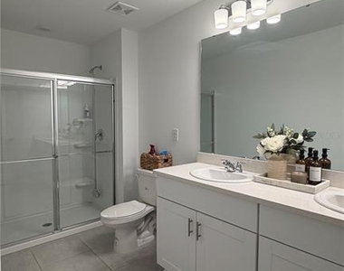 2966 Canary Avenue - Photo Thumbnail 5