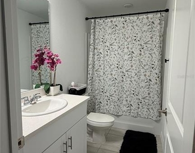 2966 Canary Avenue - Photo Thumbnail 11