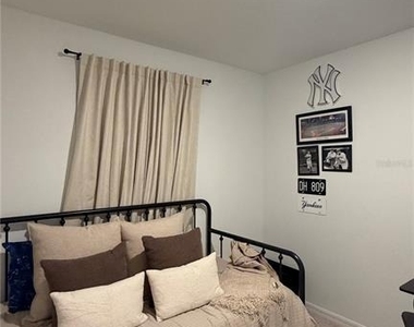 2966 Canary Avenue - Photo Thumbnail 12