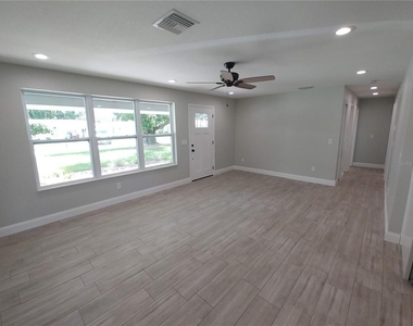 4027 Condor Lane - Photo Thumbnail 2