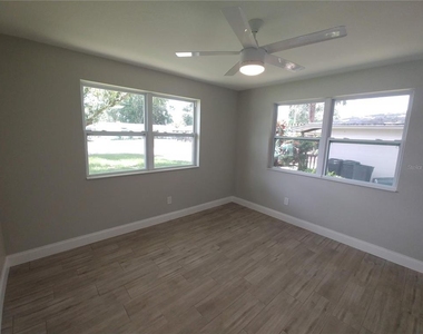 4027 Condor Lane - Photo Thumbnail 4