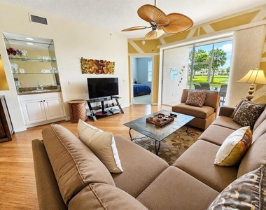 5330 Hyland Hills Avenue - Photo Thumbnail 7