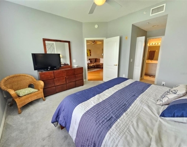 5330 Hyland Hills Avenue - Photo Thumbnail 16