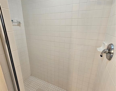 5330 Hyland Hills Avenue - Photo Thumbnail 20