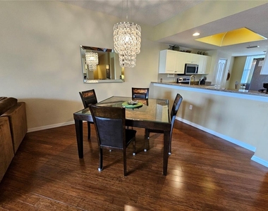 5330 Hyland Hills Avenue - Photo Thumbnail 8
