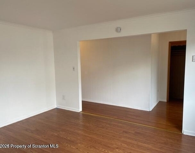 430 Orchard Street - Photo Thumbnail 4