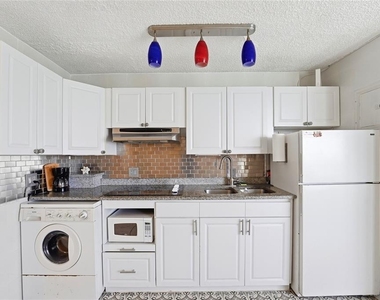 1479 Ave Ashfort - Photo Thumbnail 11