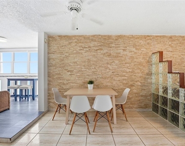 1479 Ave Ashfort - Photo Thumbnail 8