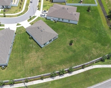 1050 Michelangelo Lane - Photo Thumbnail 25