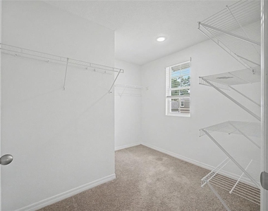 6484 Se 4th Lane - Photo Thumbnail 9