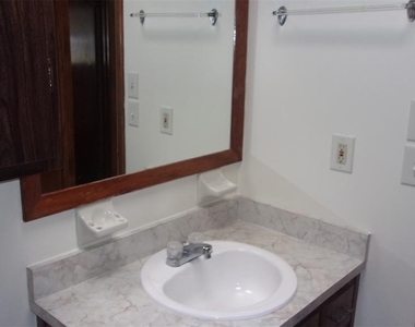 10081 Sw 97th Court - Photo Thumbnail 7