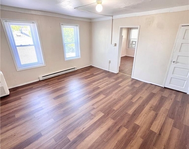 1348 E 6th - Photo Thumbnail 8
